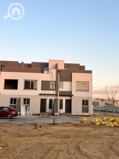 فیلا 4 غرف نوم للبيع في القاهرة الجديدة، القاهرة - WhatsApp Image 2026-01-11 at 11.01. 17 AM (3). jpeg