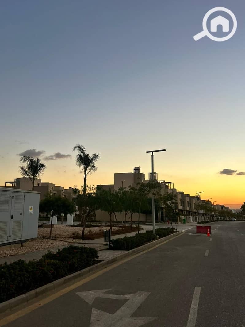 10 WhatsApp Image 2026-01-11 at 11.05. 38 AM (1). jpeg