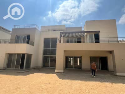 6 Bedroom Villa for Sale in New Cairo, Cairo - WhatsApp Image 2026-01-11 at 11.04. 39 AM. jpeg