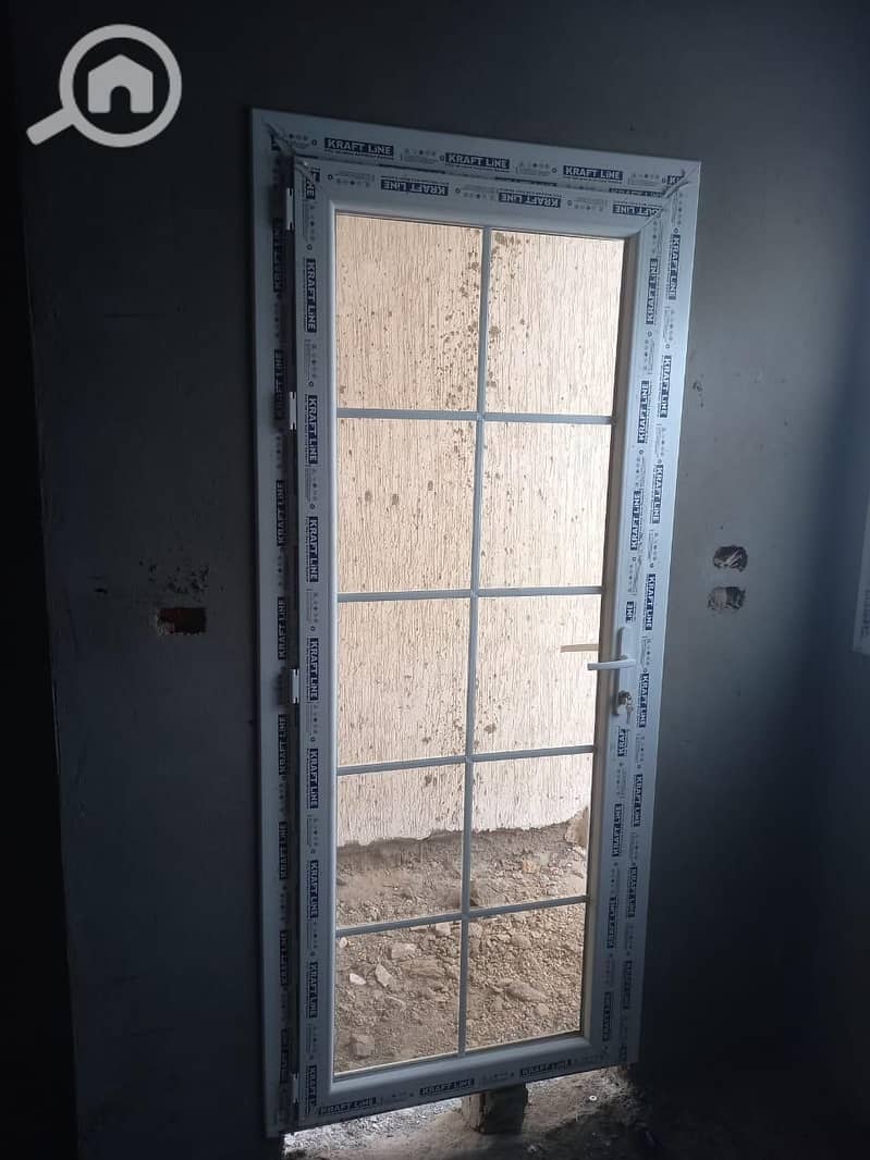 6 b0d1ffd2-f34e-4514-a391-14612b7970ad. jpeg