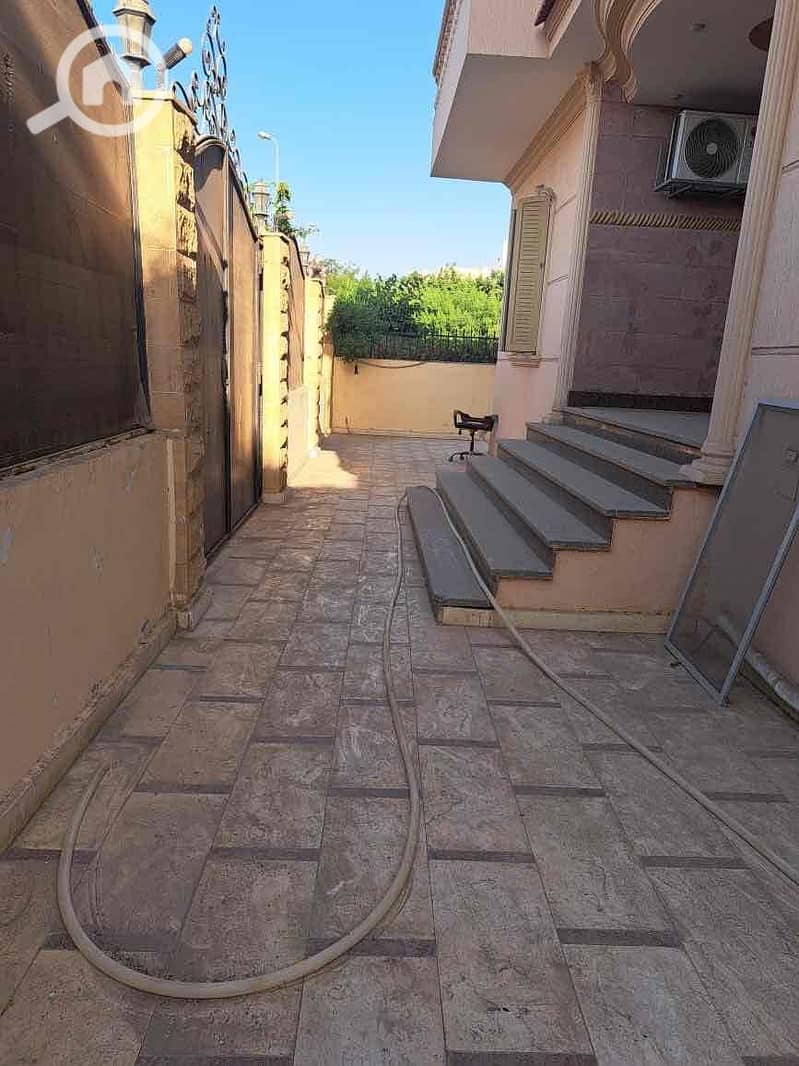 2 c7f5190c-8d67-421c-9c21-078425ce168e. jpg