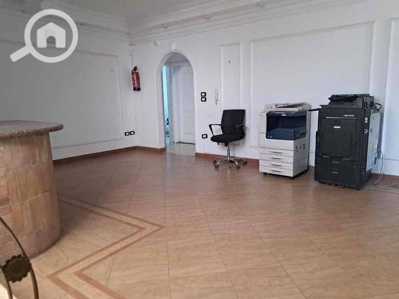 6 d7d06e11-56b5-48c2-b059-b50e638f7fe2. jpg