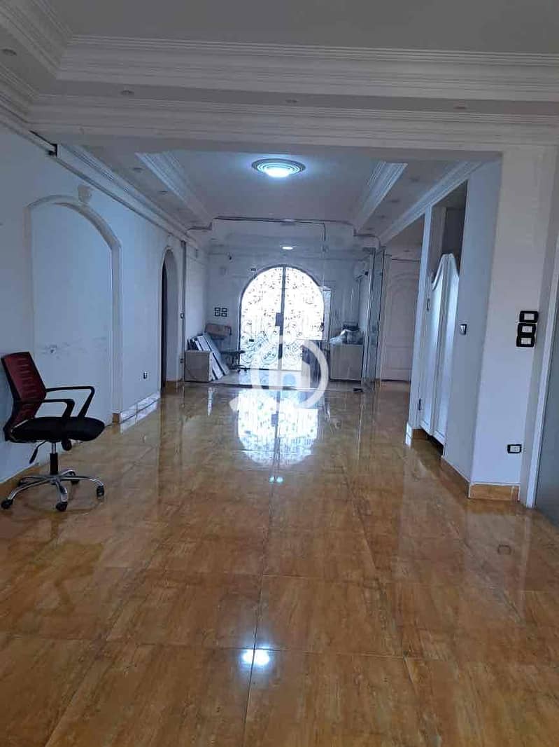 9 670f6940-e499-4d0e-b2c7-0757134bb332. jpg