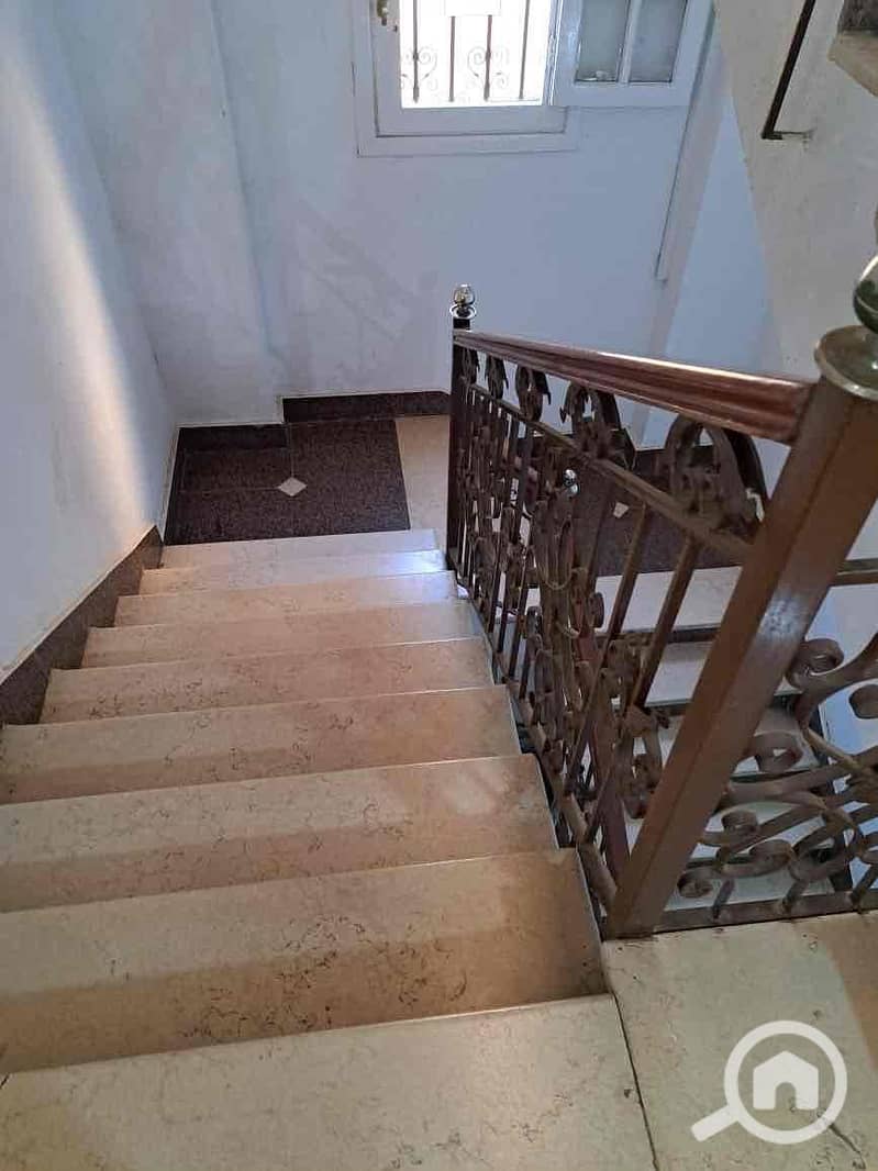 13 0a588d5f-7e36-4fe6-a3a6-b3532c003c38. jpg