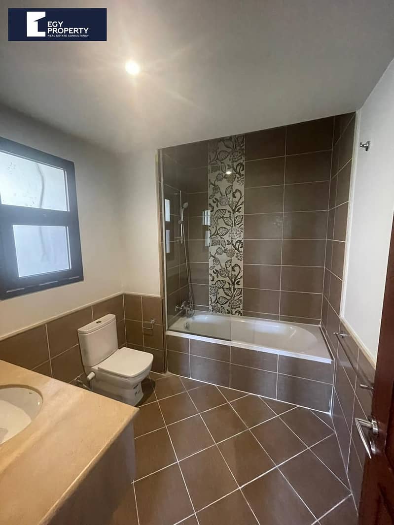 9 _files_WhatsApp Image 2025-11-24 at 16.36. 54_62381cd4 (1). jpg