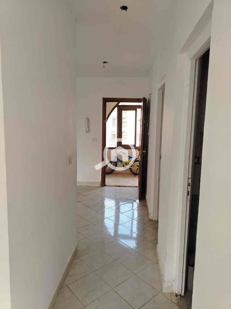 8 8bac4b04-982b-4783-8cf6-b89c6ab1a4b1. jpg