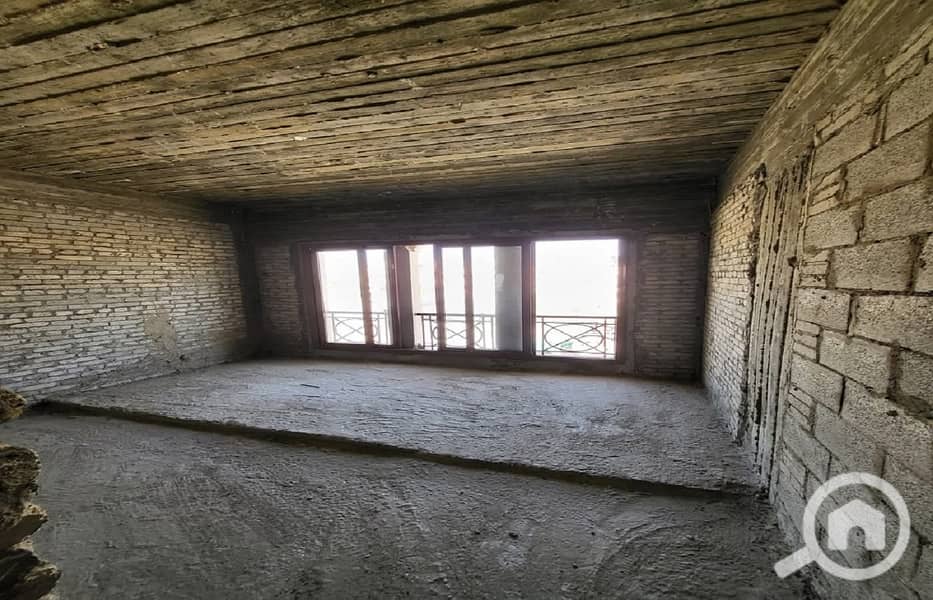 7 ac76ef57-6f77-4869-85e7-745e8f174b73. jpg