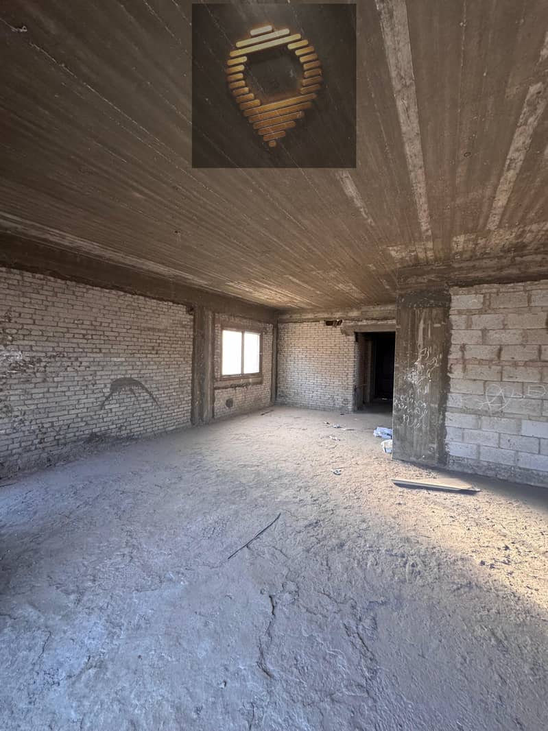 5 WhatsApp Image 2025-12-03 at 21.02. 54_94c7a136. jpg