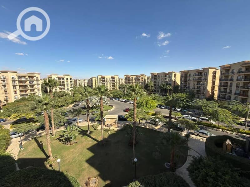 10 fb5024f9-451a-4789-a133-8b1f7f4b6d20. jpg