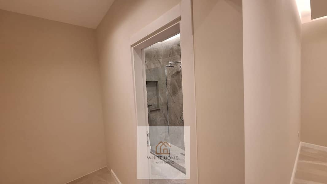 5 WhatsApp Image 2026-01-11 at 12.56. 45 PM (3). jpeg