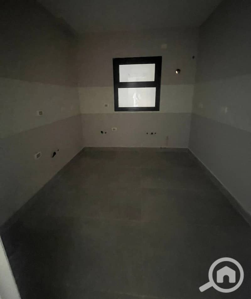 8 WhatsApp Image 2025-08-19 at 12.41. 10 PM. jpeg