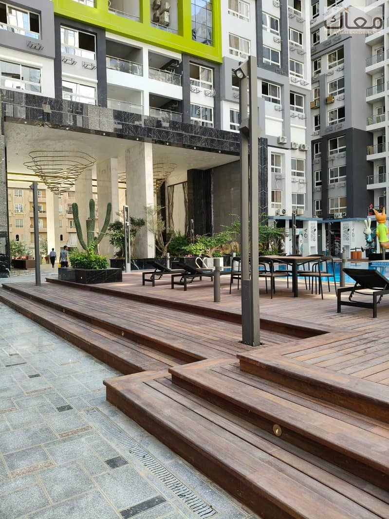 4 WhatsApp Image 2025-10-02 at 12.26. 20 PM (2). jpeg