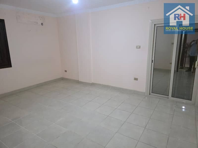 4 WhatsApp Image 2025-11-24 at 13.03. 00. jpeg