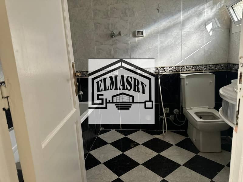 9 323a8b05-6cef-4388-943a-b06bc37cb423. jpg