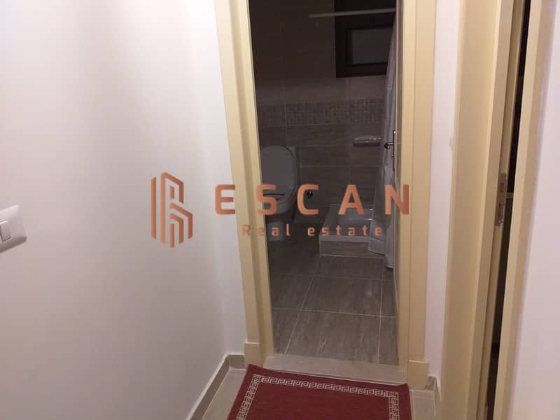 23 89d801a1-fccb-4b05-9487-fe5e48f4cc2c. jpeg