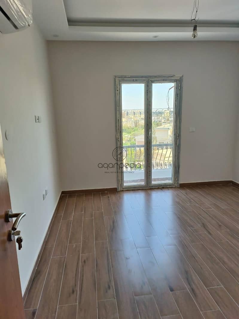 10 WhatsApp Image 2026-01-11 at 1.35. 15 PM. jpeg