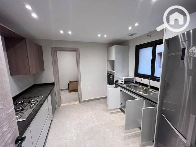 6 491765036_1355788875705625_4293517823546260737_n. jpg