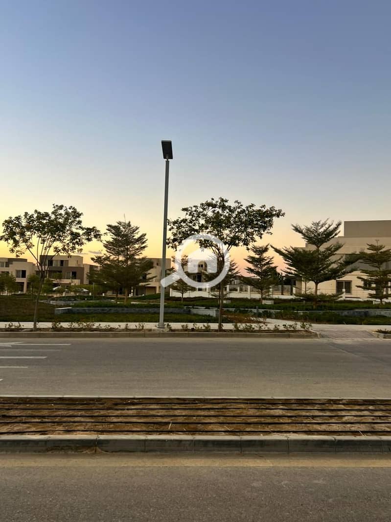 4 WhatsApp Image 2026-01-11 at 11.05. 38 AM. jpeg