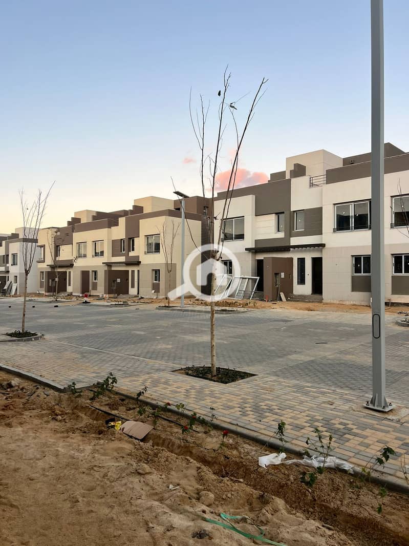 7 WhatsApp Image 2026-01-11 at 11.01. 16 AM (1). jpeg