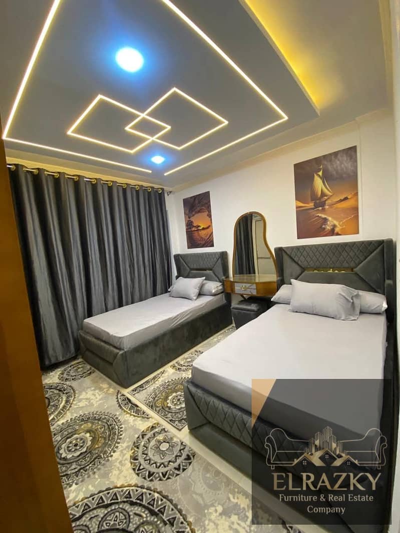 4 44b1c5ee-9941-471e-a40b-db8a1c2badc1. jpg