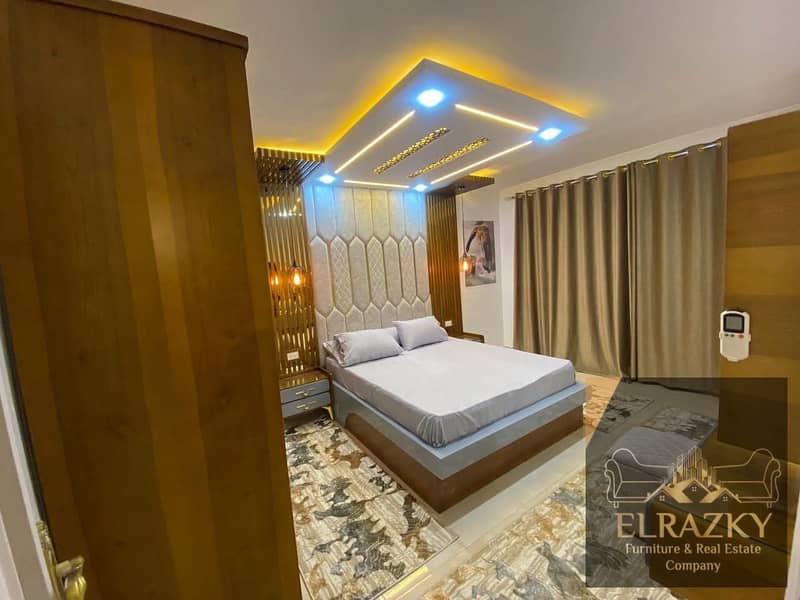 5 8dfd52ea-b31e-46e5-ba6f-ec54ef363da4. jpg