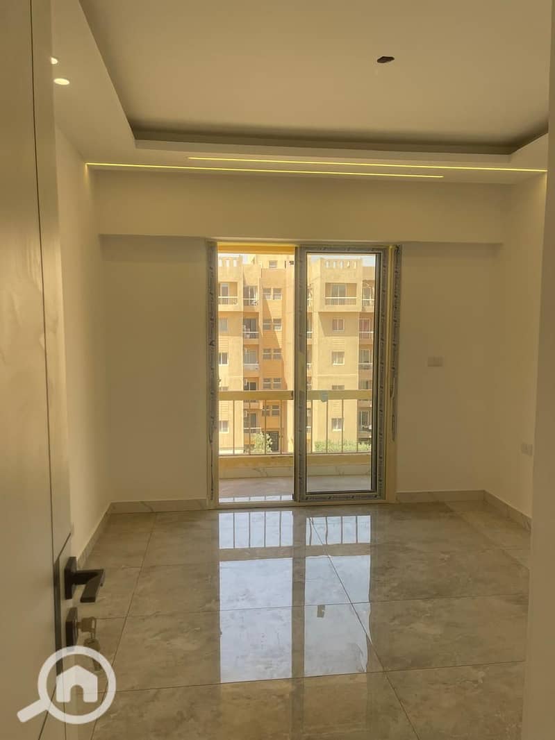 4 WhatsApp Image 2026-01-10 at 11.40. 47 AM (1). jpeg