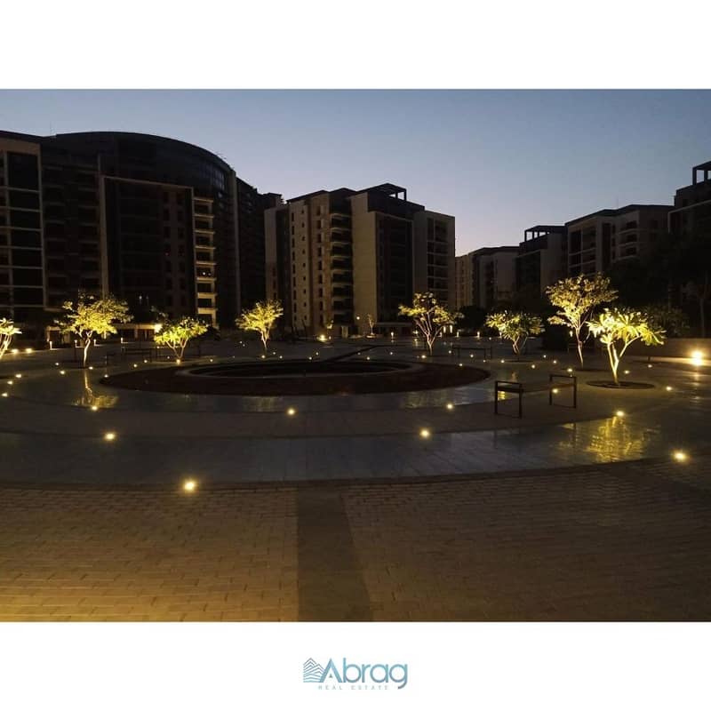 4 2e45ccd8-89bb-4001-b5d0-077bed9a28f0. jpg