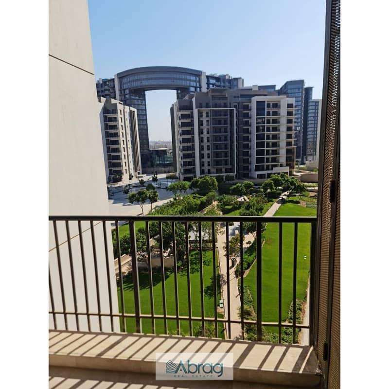 8 13cb1453-6bc7-4ef8-90d6-a9d0e82f170e. jpg