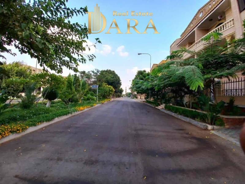 15 f2a1bd22-5802-444c-ab97-0b3084a73789. jpg