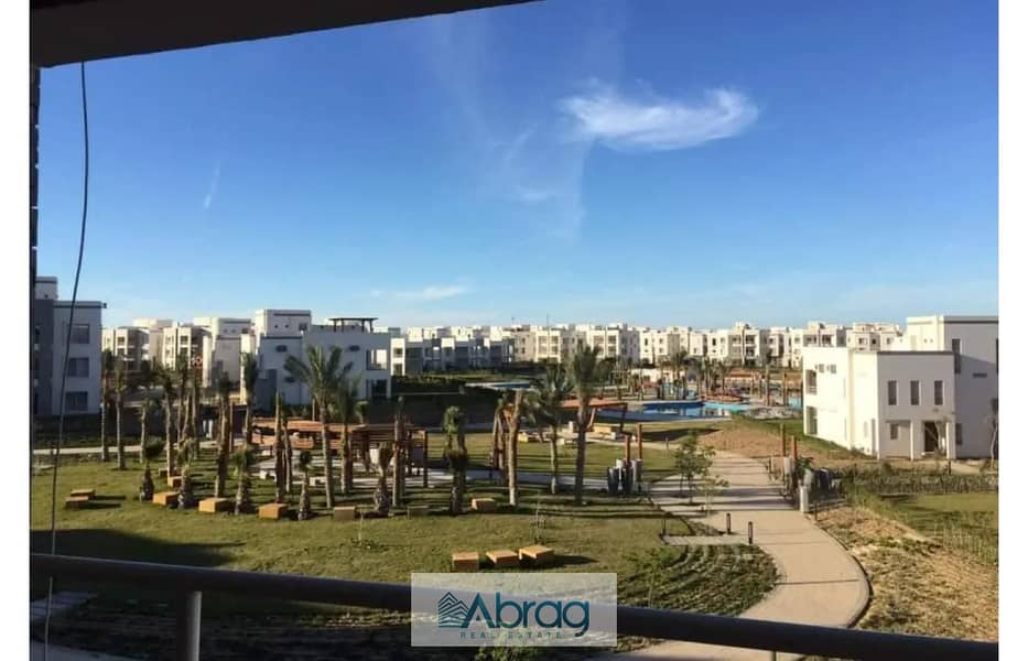 5 7651943-69afbo. jpg