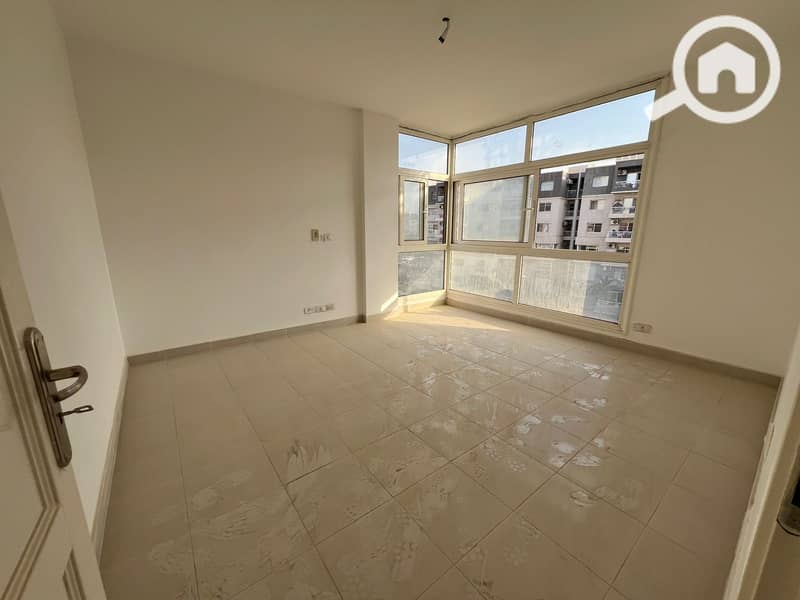 2 WhatsApp Image 2025-10-03 at 4.05. 52 PM (2). jpeg