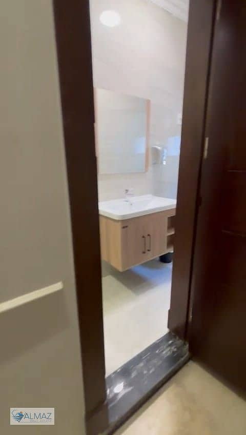 33 WhatsApp Image 2026-01-11 at 5.19. 06 PM. jpeg