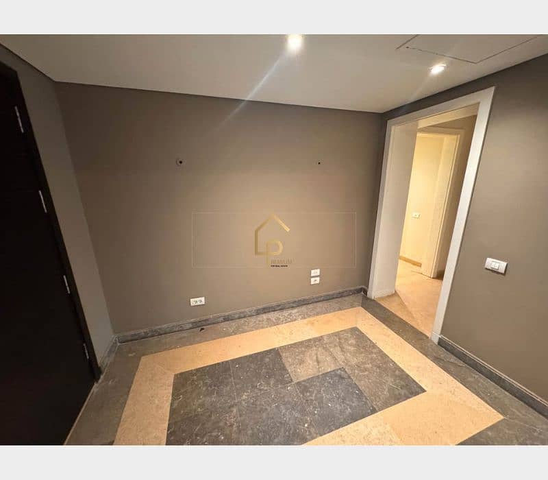 4 WhatsApp Image 2026-01-06 at 1.49. 34 PM (1). jpg