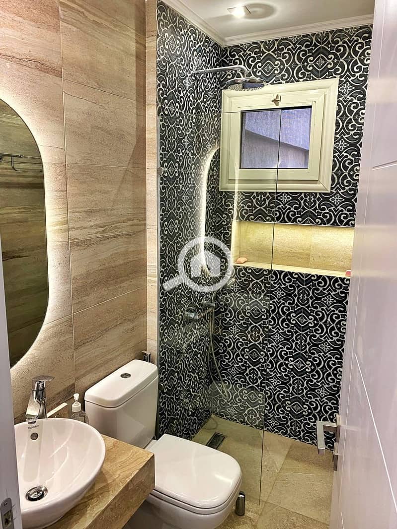 2 WhatsApp Image 2025-12-25 at 18.07. 45 (4). jpeg