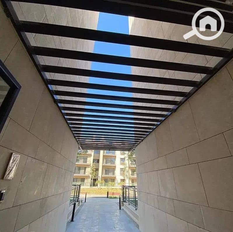 8 7f963c9f-c8fb-46f8-8abb-9540121a2922. jpg