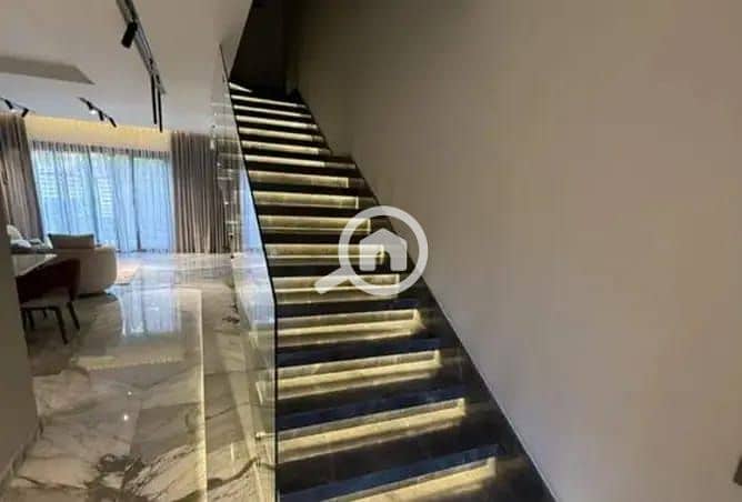 10 WhatsApp Image 2025-12-19 at 12.49. 49 PM (1). jpeg