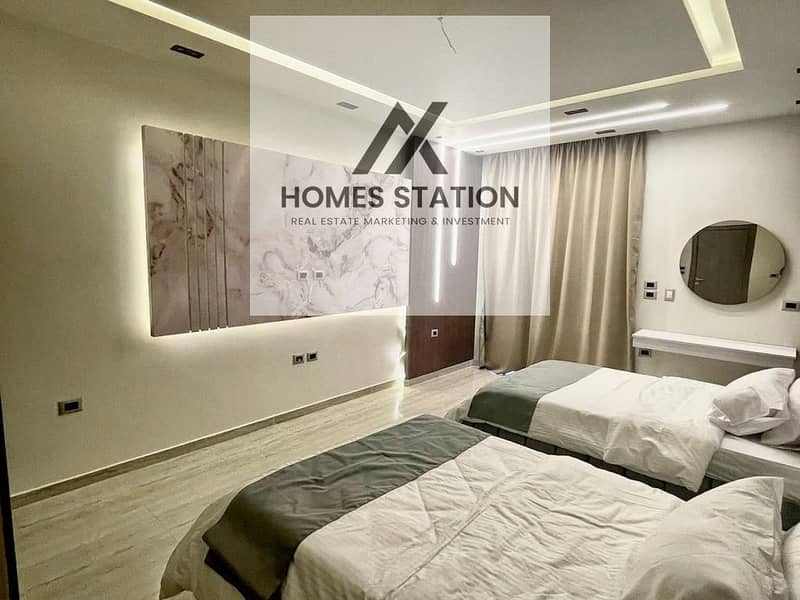 9 ff1dd75c-ca8f-49de-a70a-605e677b8a40. jpeg