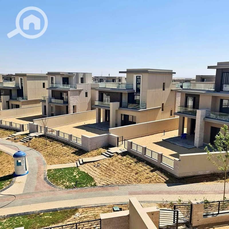 8 498918316_2429776657400602_4126813414326894331_n - Copy. jpg