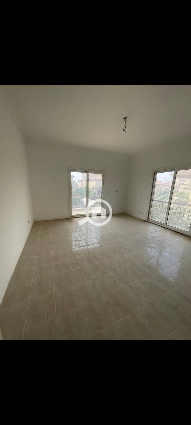 8 Screenshot_٢٠٢٦-٠١-١١-١٧-٢٤-٥١-٠٣٦_com. whatsapp. jpg