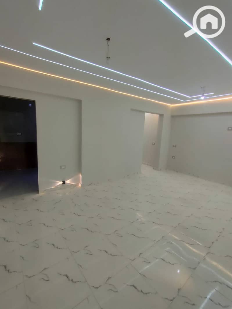 4 WhatsApp Image 2026-01-08 at 3.49. 35 PM (1). jpeg