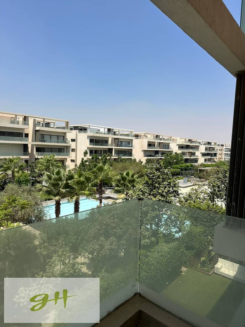 4 2d2235fe-086e-48c6-b7ee-d79de0678165. jpg