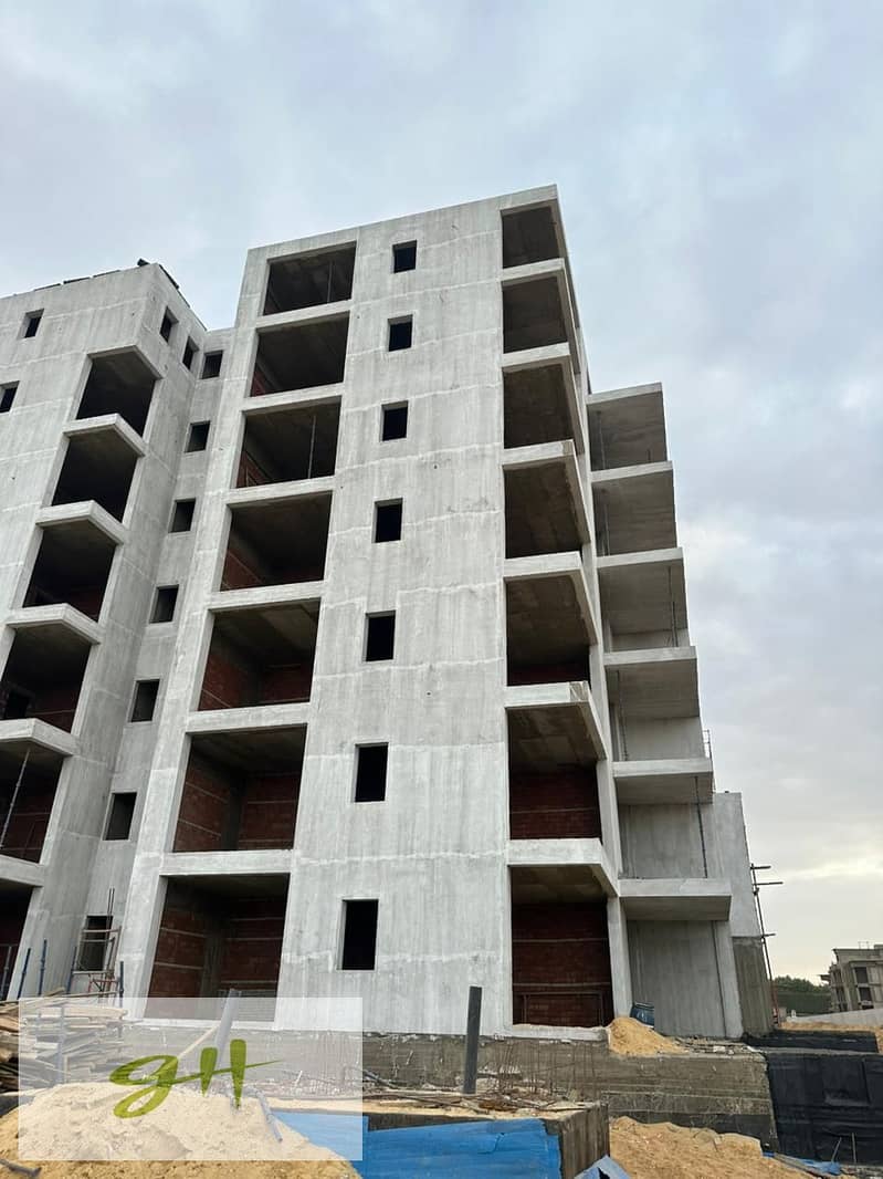 8 694a9bf5-2085-457c-9be7-93de071bb04e. jpg