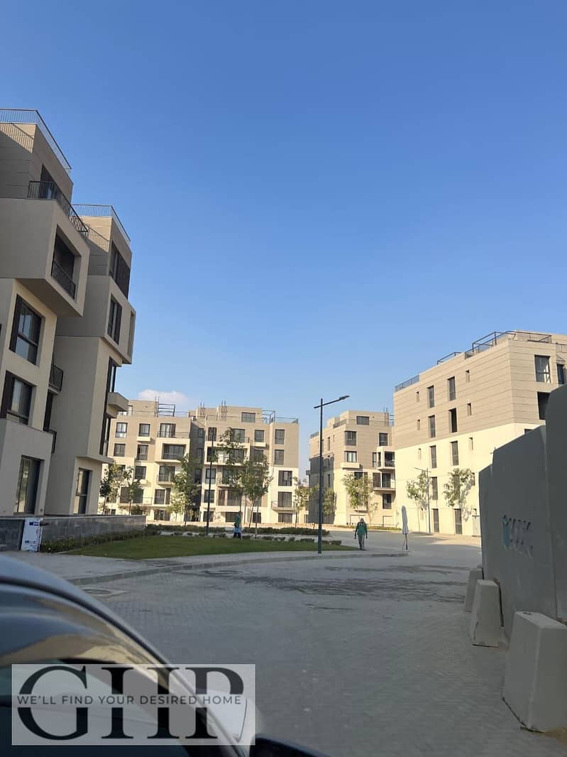 8 e1ed2adf-5fac-4629-9b37-bc547e7959ec. jpg