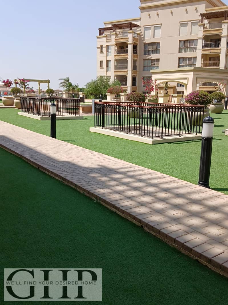 6 0469ade8-4228-4f1b-b344-6525ac8b41e7. jpg