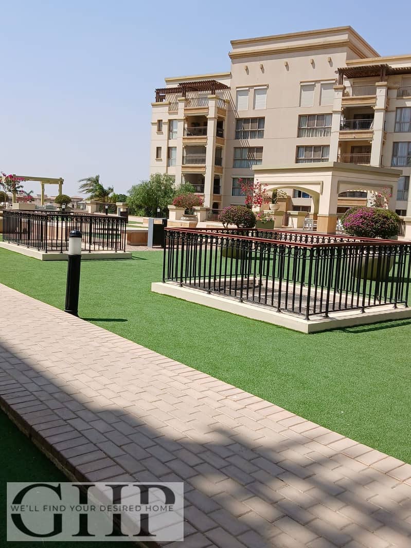 8 be28bb00-2482-49b5-8b89-5a9ae875cbd3. jpg