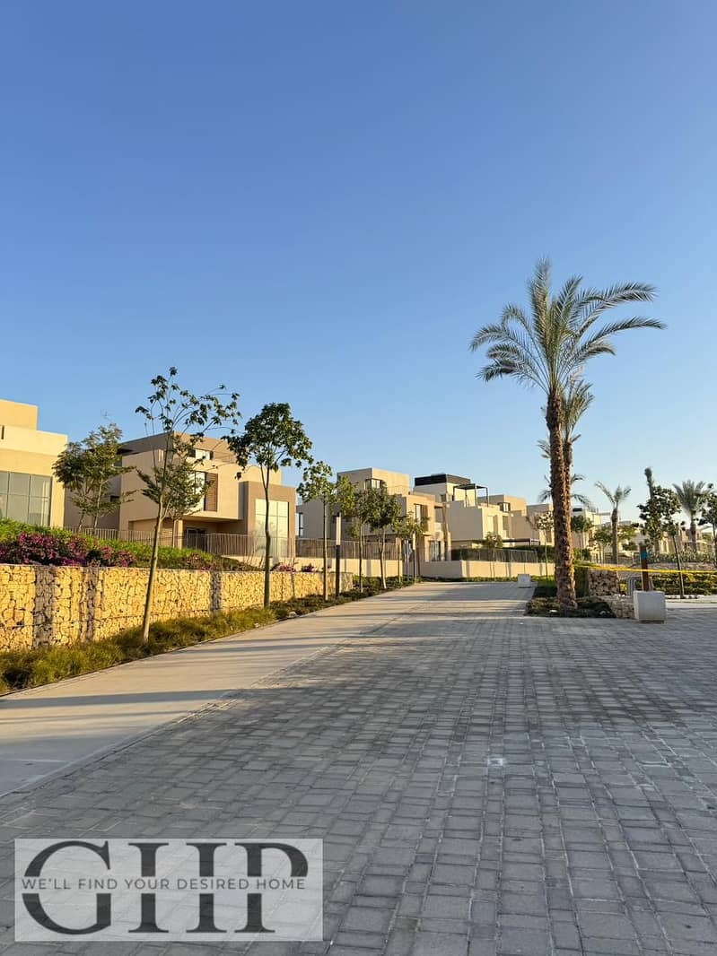 4 WhatsApp Image 2026-01-07 at 5.43. 45 PMq. jpeg