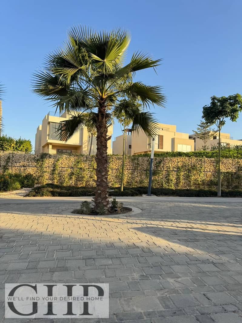 8 WhatsApp Image 2026-01-07 at 5.43. 47 PMcx. jpeg