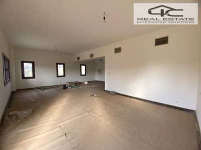 فیلا 4 غرف نوم للايجار في المقطم، القاهرة - WhatsApp Image 2026-01-07 at 4.50. 10 AM (2). jpeg