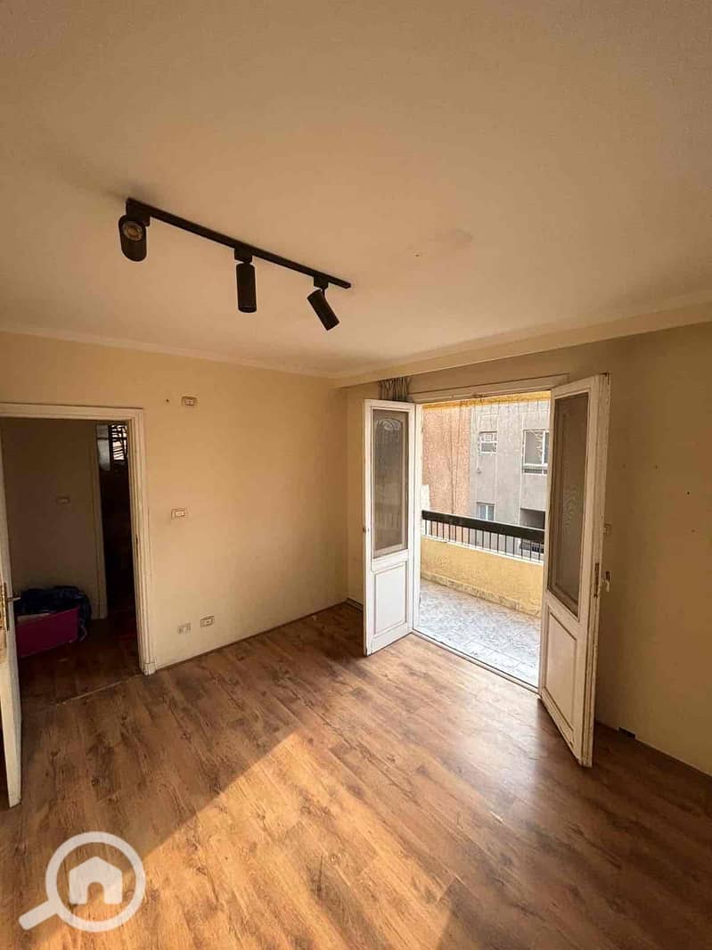 2 c3885e6a-f005-408c-bf8c-13d7aa24e7b4. jpg