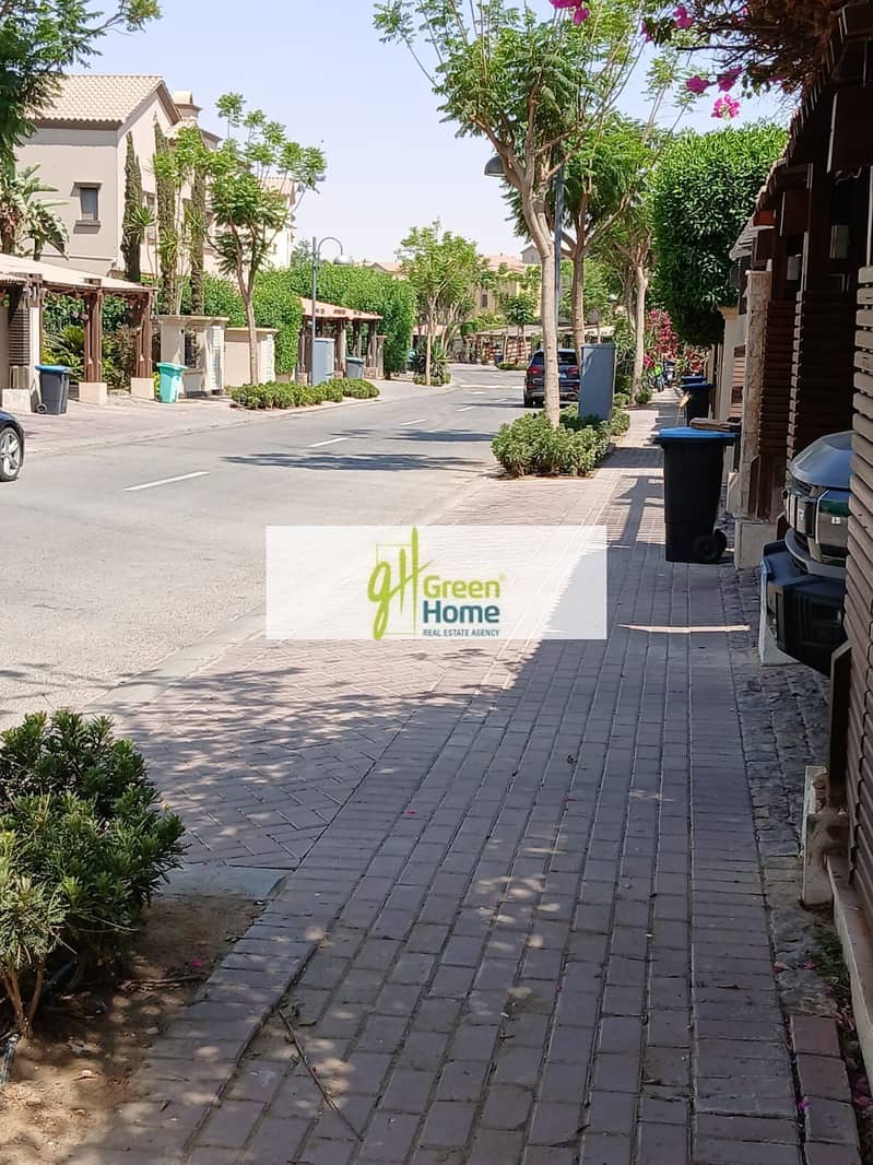 7 2fa686e2-80a3-44a7-9a89-9428ede14c9d. jpg